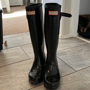 HUNTER rain boots | Women’s size 5 | shiny black- original tall